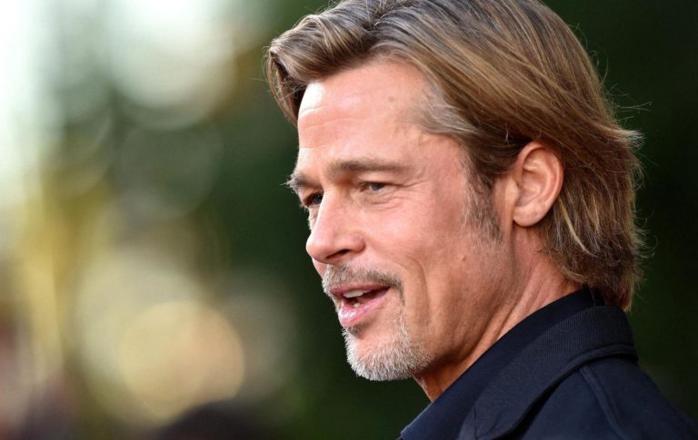 Les lèvres du visage à la Brad Pitt